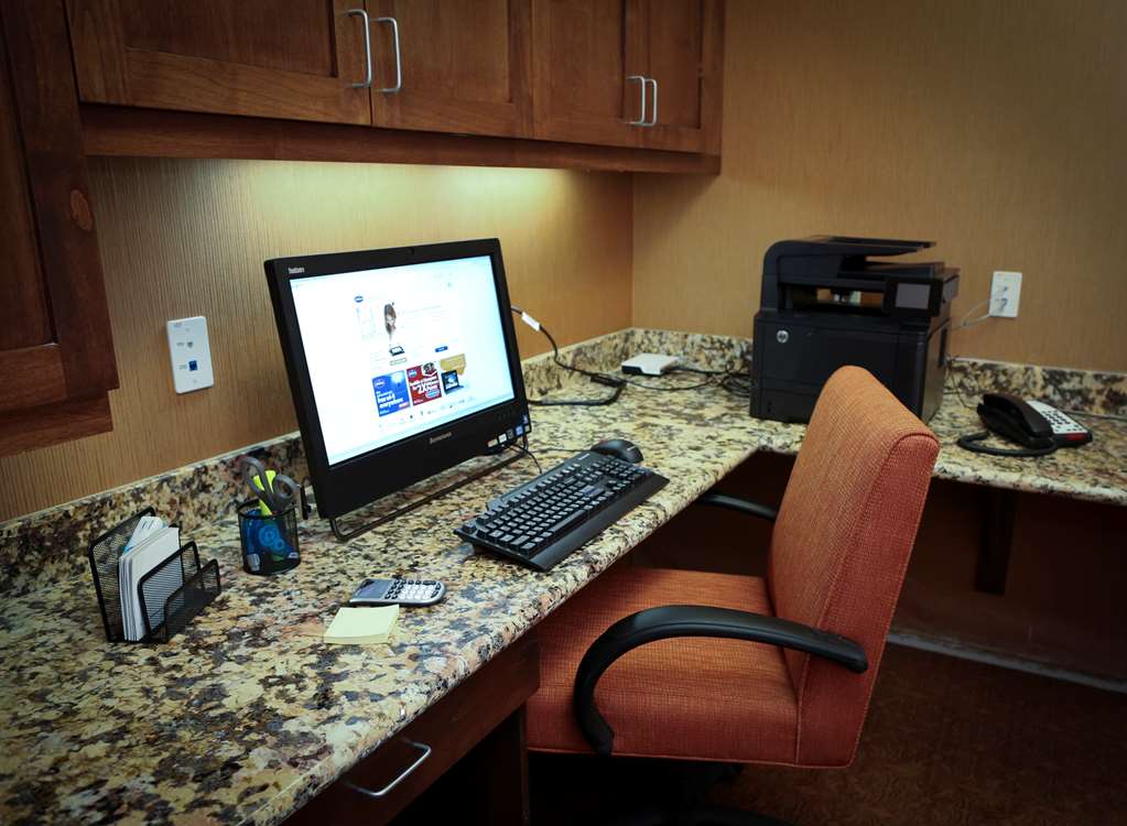 Фото Hampton Inn Union City
