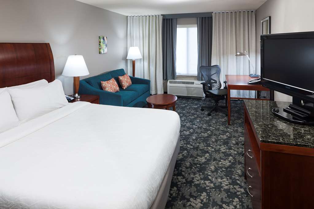 Фото Hilton Garden Inn Austin North