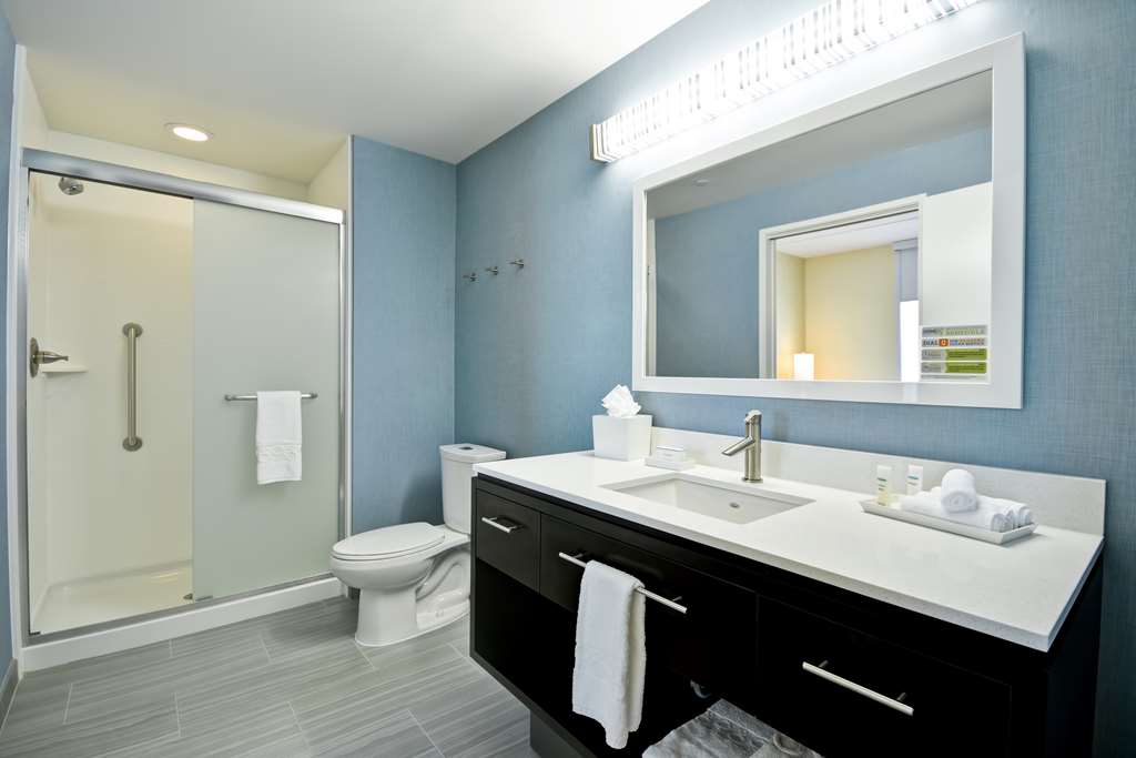 Фото Home2 Suites by Hilton Charles Town