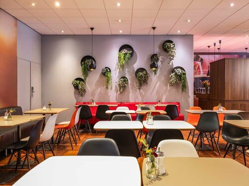 Гостиница Ibis Gent Centrum Opera в Генте