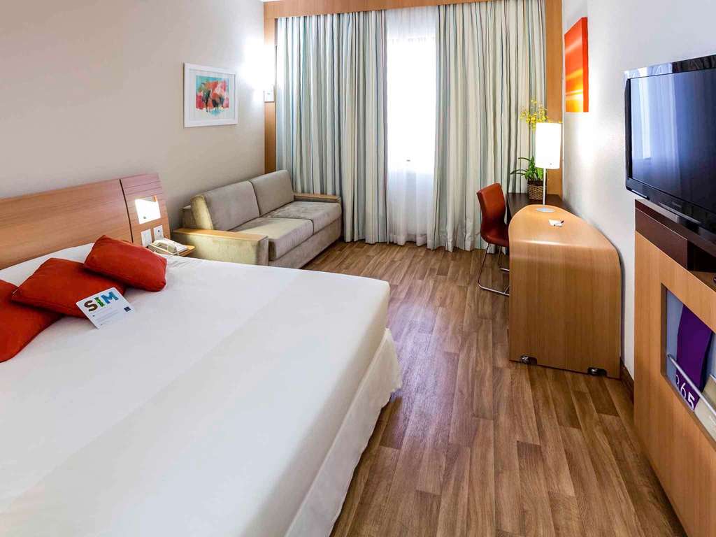 Фото Novotel Porto Alegre Tres Figueiras Hotel
