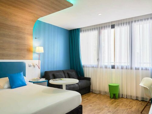Гостиница Ibis Styles Montelimar Centre в Приве