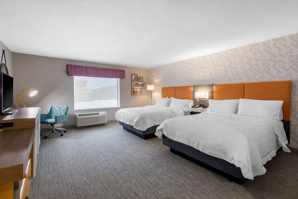 Фото Hampton Inn & Suites Ruidoso Downs