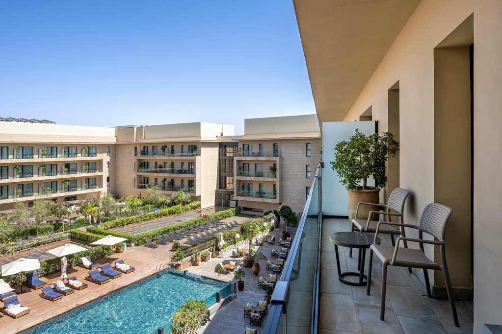 Фото Radisson Blu Hotel, Marrakech Carre Eden