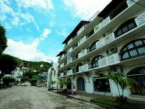 отель Hotel Hacienda de Vallarta Centro