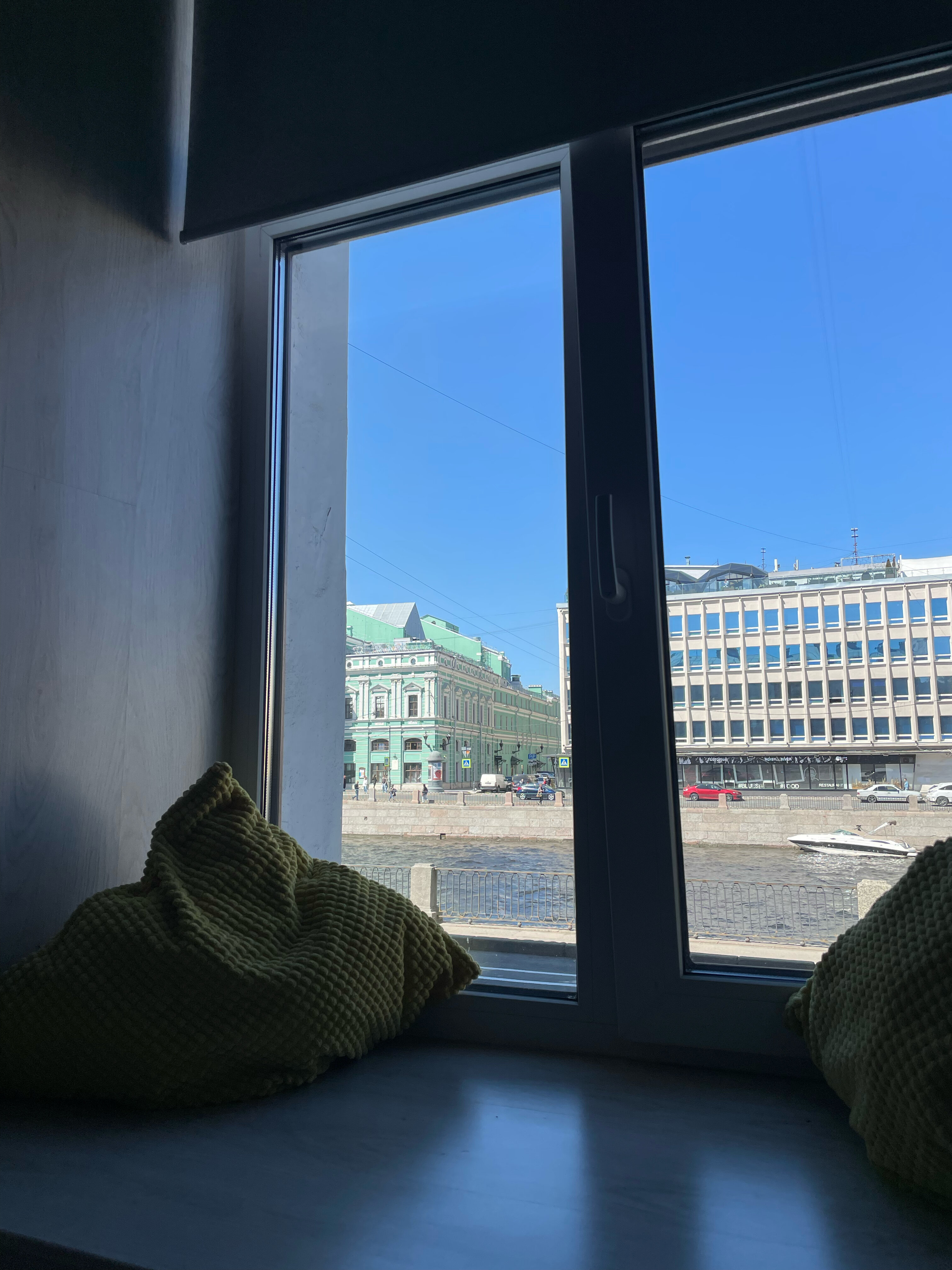 Фото Критик Отдыхает на Фонтанке 80