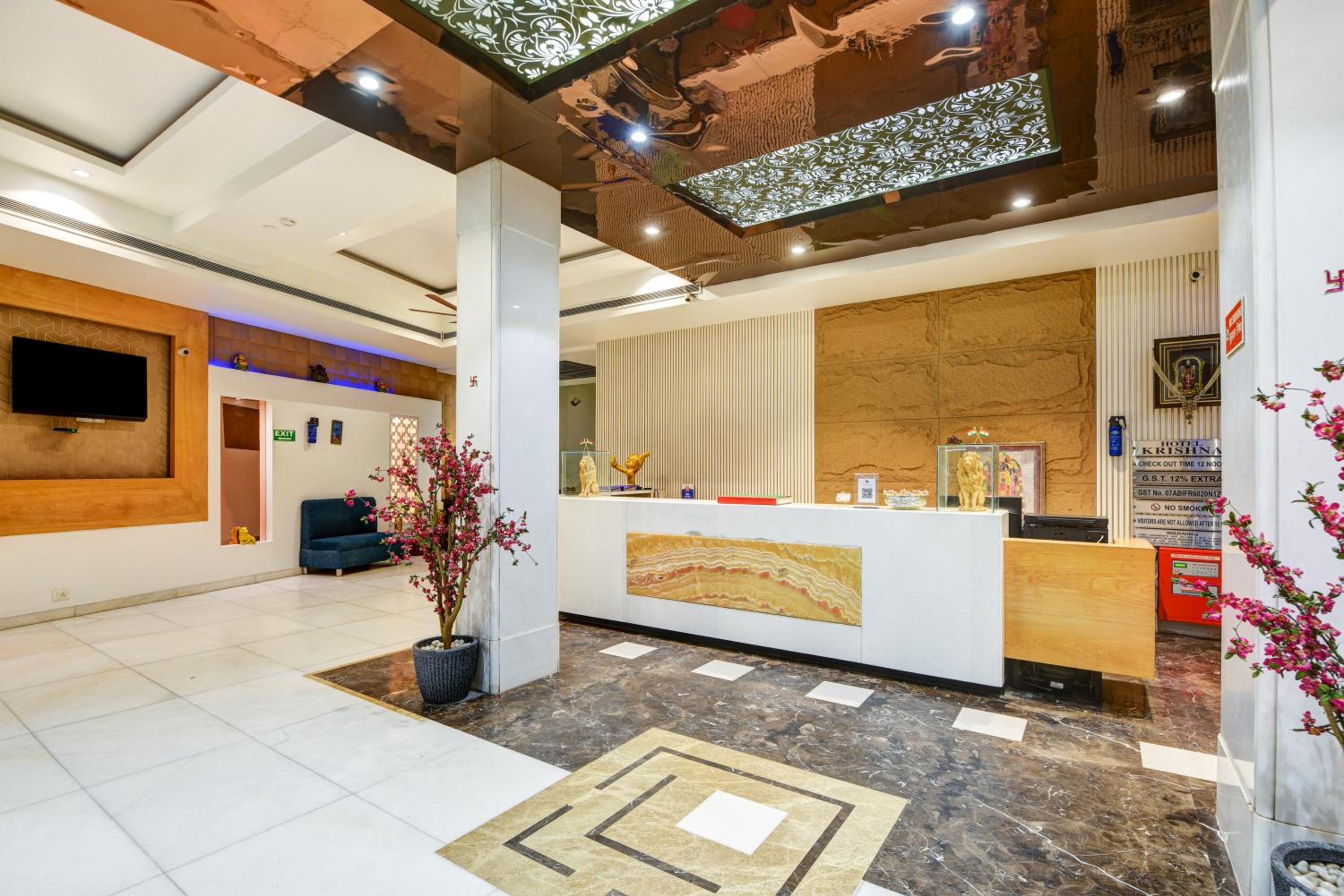 Фото Krishina Hotel