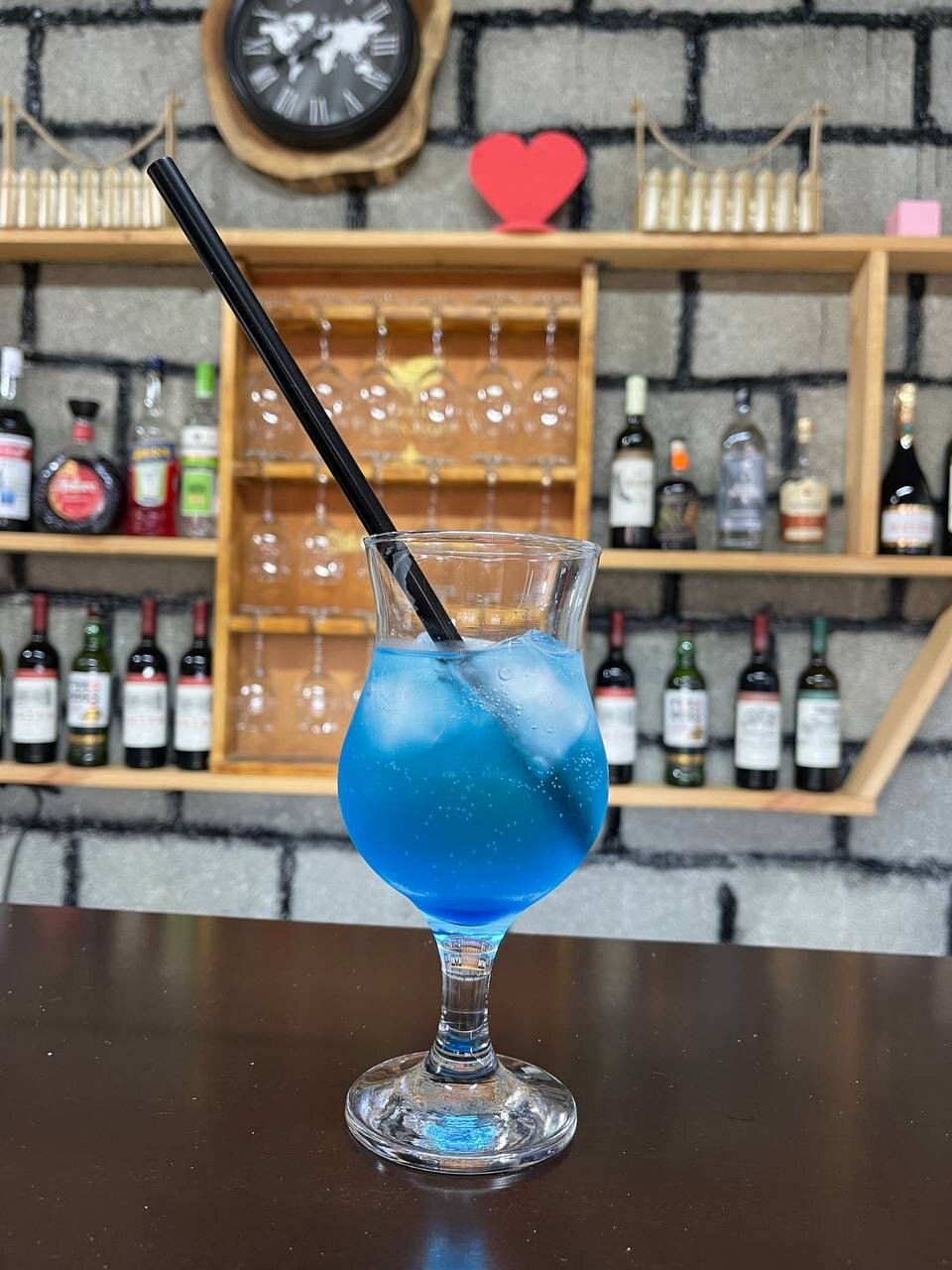 Фото Манушак