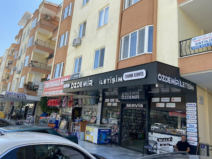 Mobile phone store Ozdemir Communication ~ iPhone ~ Samsung ~ Huawei ~ Xiaomi Technical Service, Didim, photo