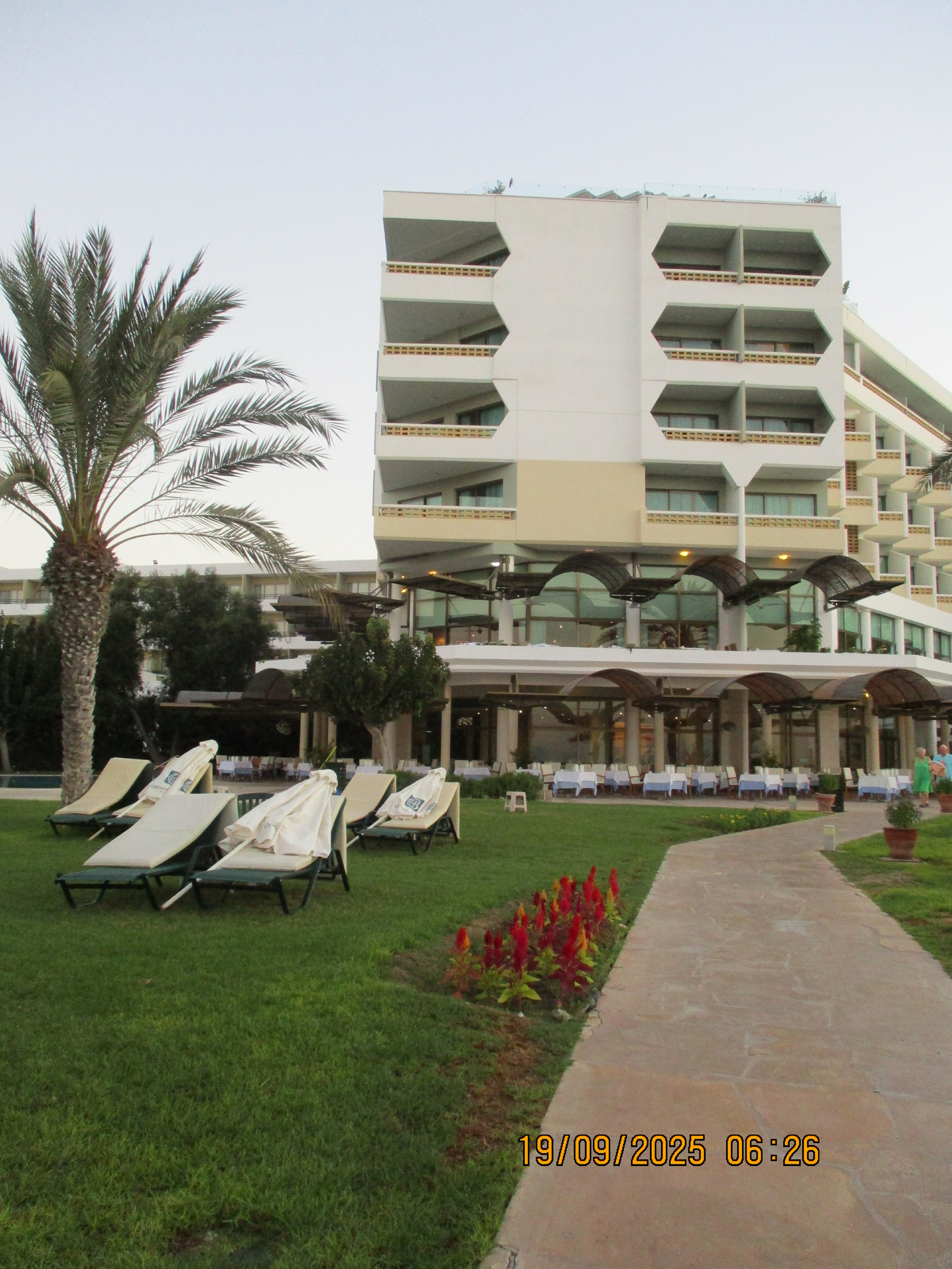 Фото Constantinou Bros Athena Royal Beach Hotel