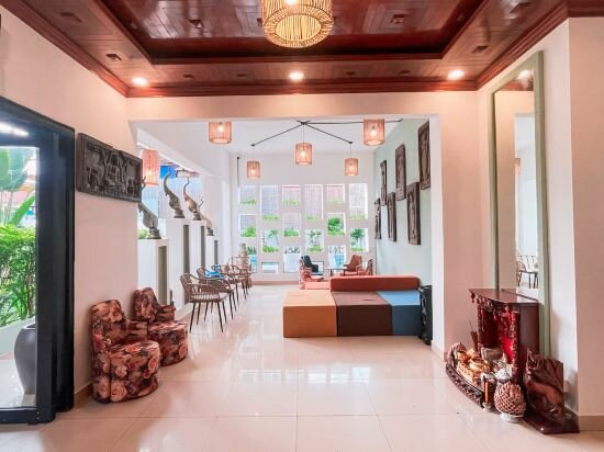 Фото The Center Point