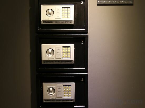 Фото Hotel 8 Hours