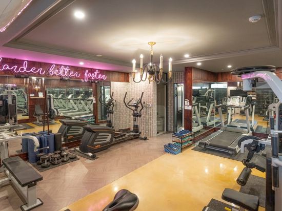 Фото February Hotel The Signature Dongseongro