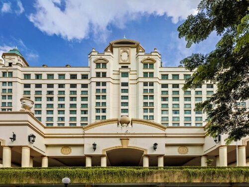 Внешний вид отеля Waterfront Cebu City Hotel & Casino в Себу, фото 5