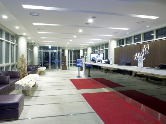 Фото High1 Condominium