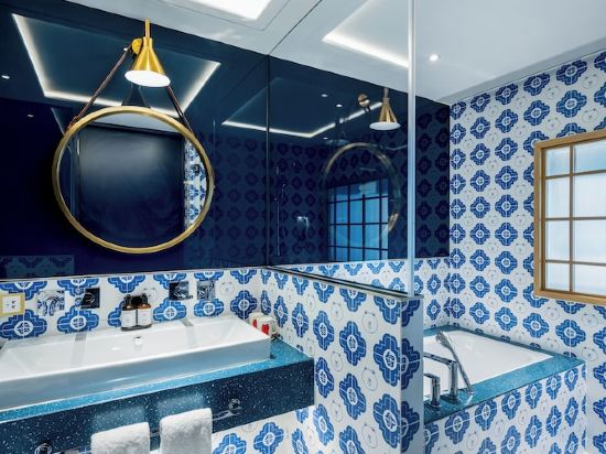 Фото 185019918751