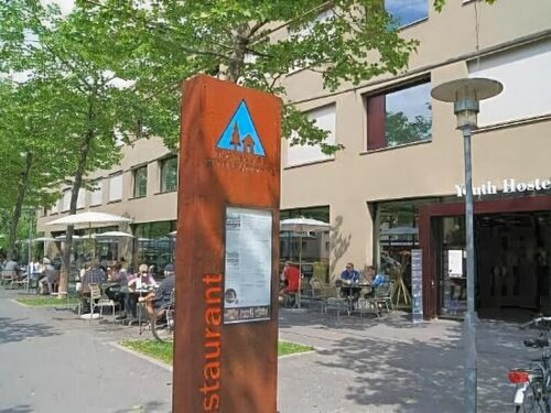 Внешний вид отеля Jugendherberge Interlaken в Интерлакене, фото 5