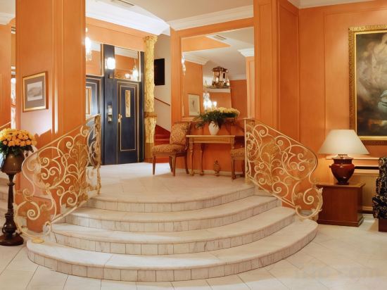 Фото Bristol Hotel Salzburg