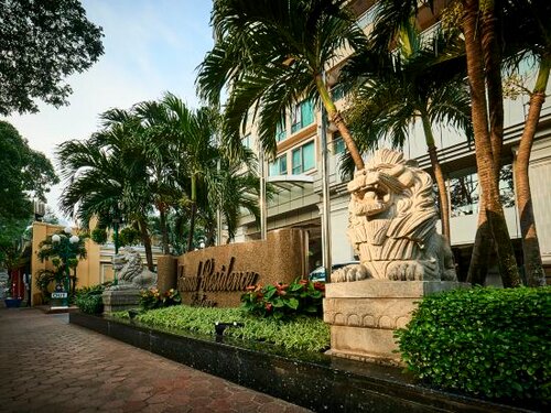 Внешний вид отеля Sherwood Residence в Хошимине, фото 2