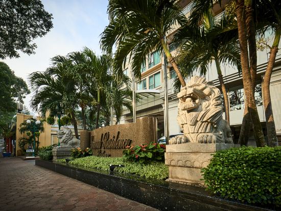 Фото отеля 2