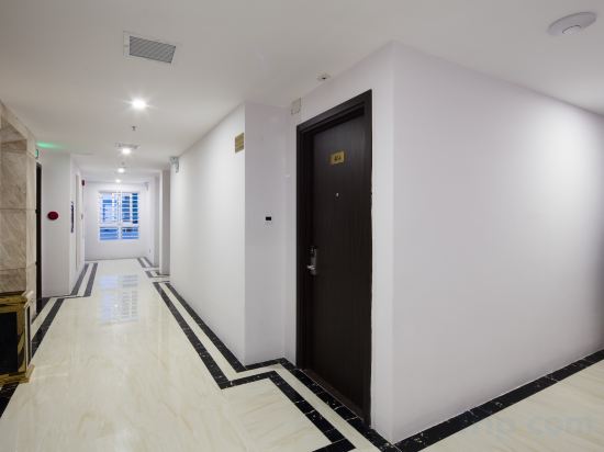 Фото Balcony Nha Trang Hotel