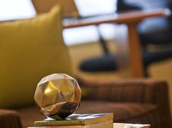 Фото Renaissance Chicago O'Hare Suites Hotel