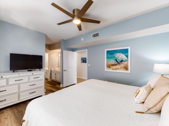 Фото Waters Edge 302