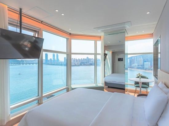 Фото The Marine View Hotel