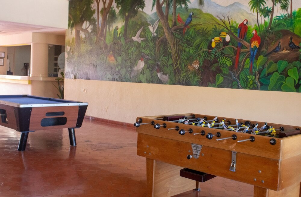 Фото Hotel Las Jacarandas