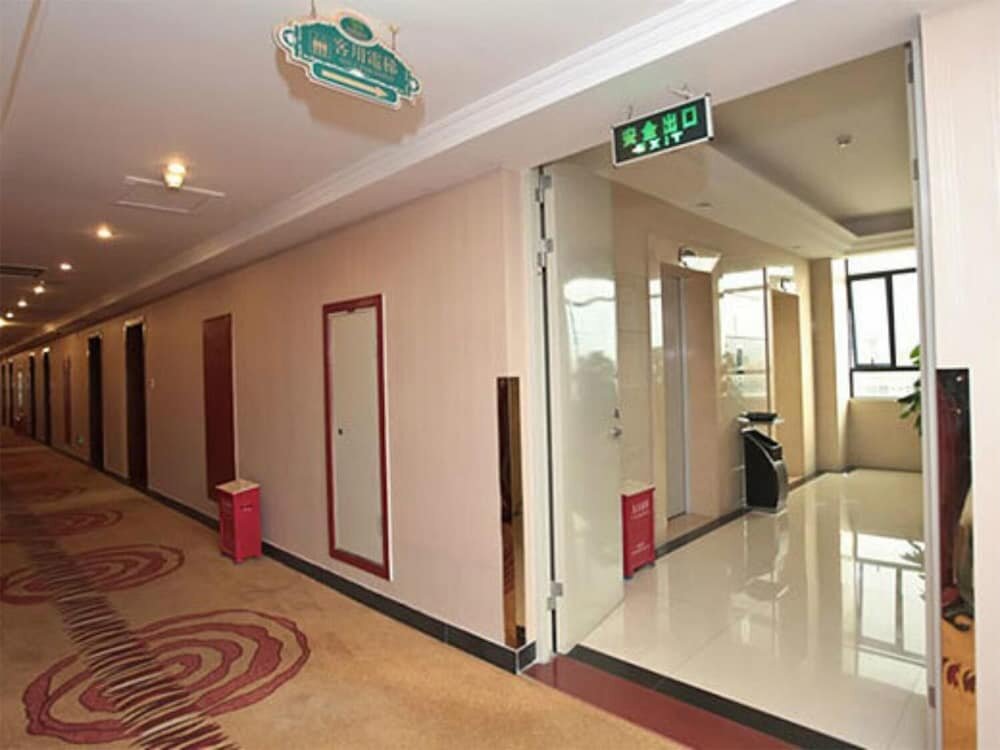 Hotel Greentree Inn Weihai High-Tech Zone Shandong University Business Hotel, Weihai, photo