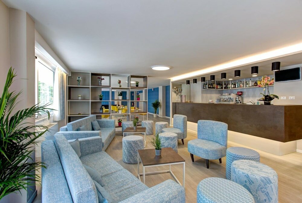 Фото Hotel Ervill