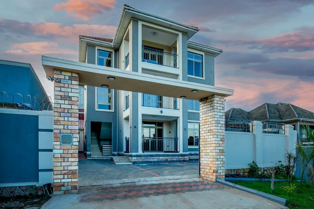 Фото Saffron Beach Bistro & Cottages