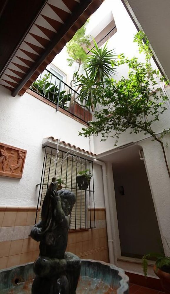 Фото Hotel Ninays