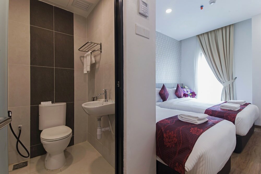 Фото Hotel Signature International at Pudu