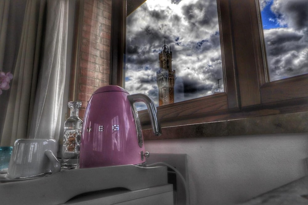 Фото B&b Le Logge Luxury Rooms