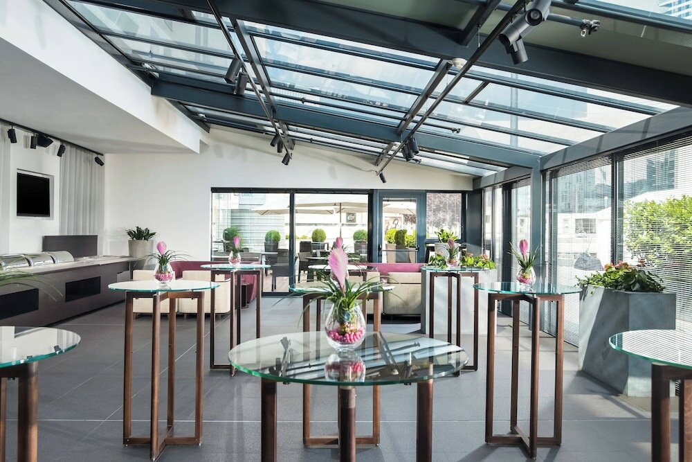 Фото Sheraton Bratislava Hotel