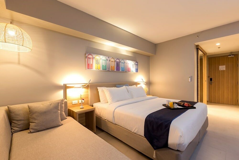 Фото отеля 2