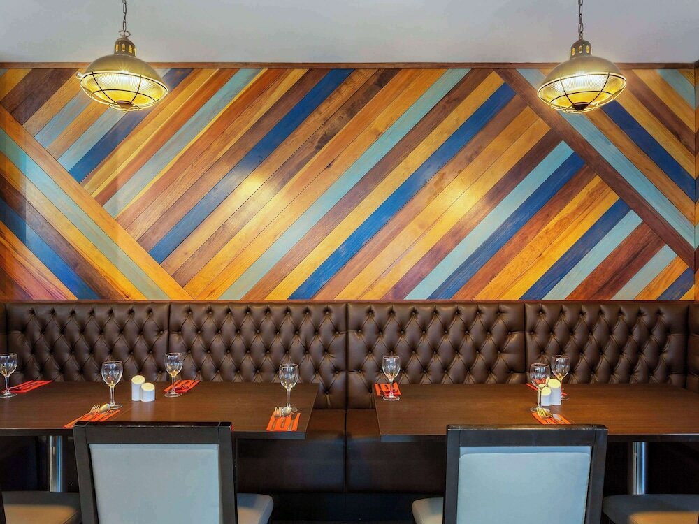 Фото Ibis Belfast Queens Quarter