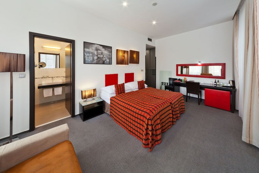 Фото Hotel Prague Inn