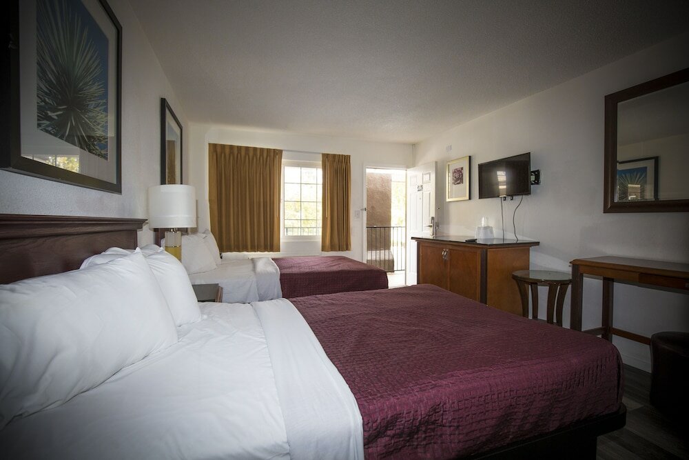 Фото Americas Best Value Inn Chico