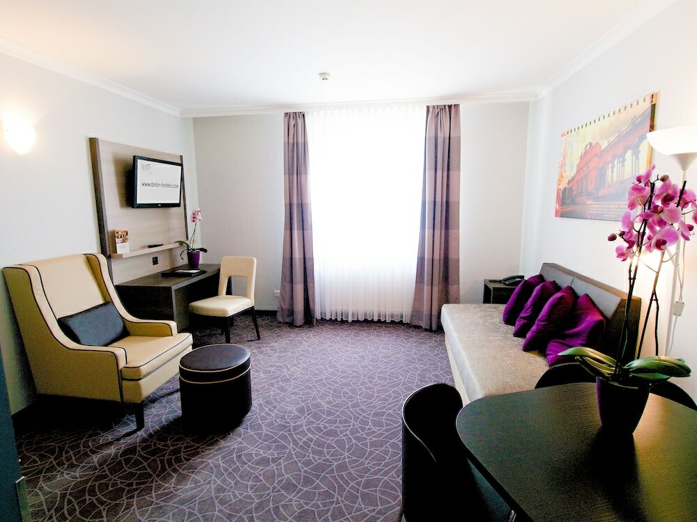 Фото 24hours Apartment Hotel