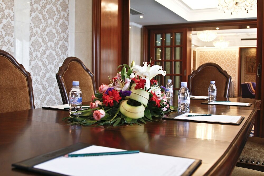 Фото Merry Hotel Shanghai