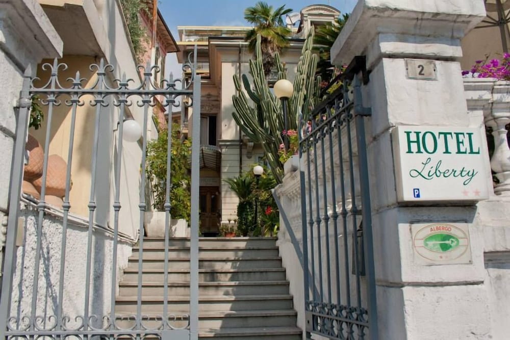 Фото Hotel Liberty Sanremo