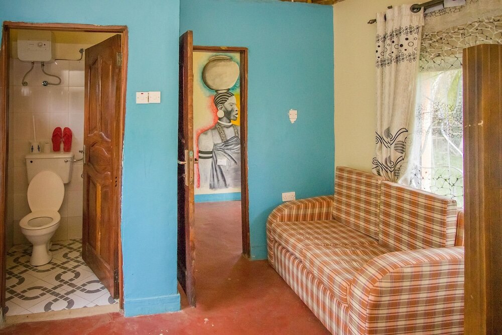 Фото Roots Retreat and Camping Resort