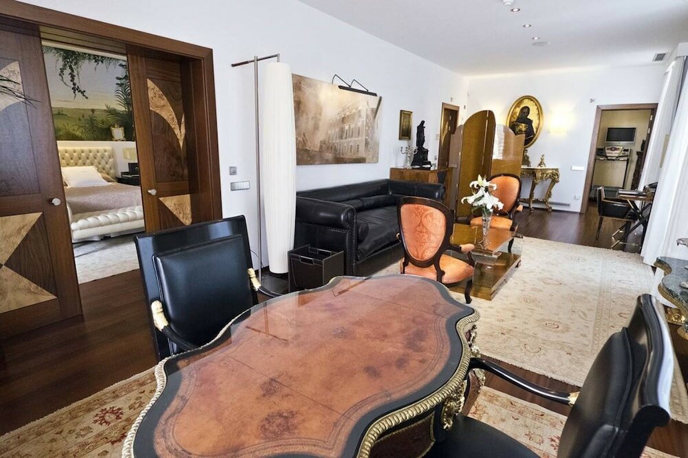 Фото Mirador de Dalt Vila – Relais & Chateaux