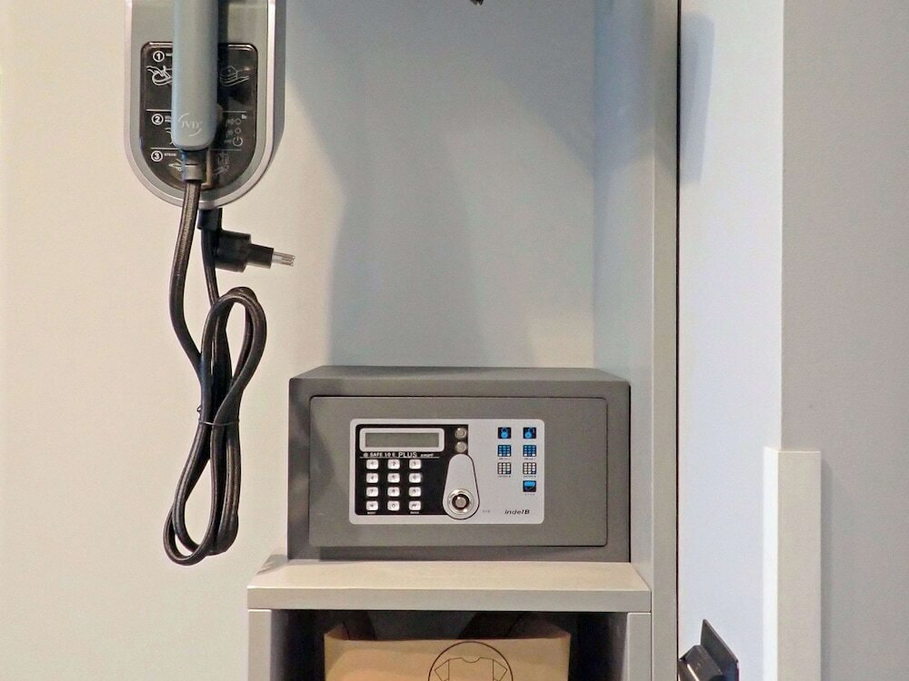 Фото Ibis Styles Geneve Carouge