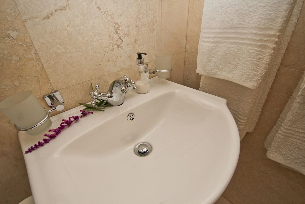 Фото Beluga of Constantia Guest House