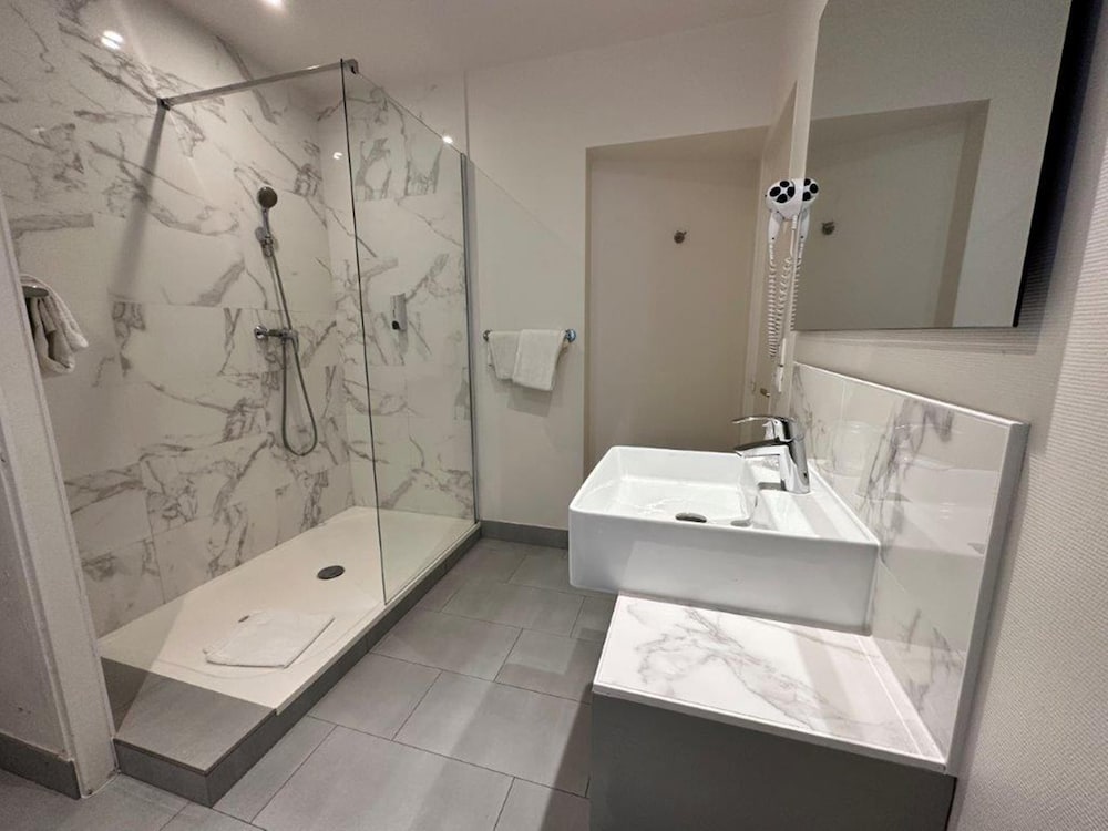 Фото Hôtel Richmond