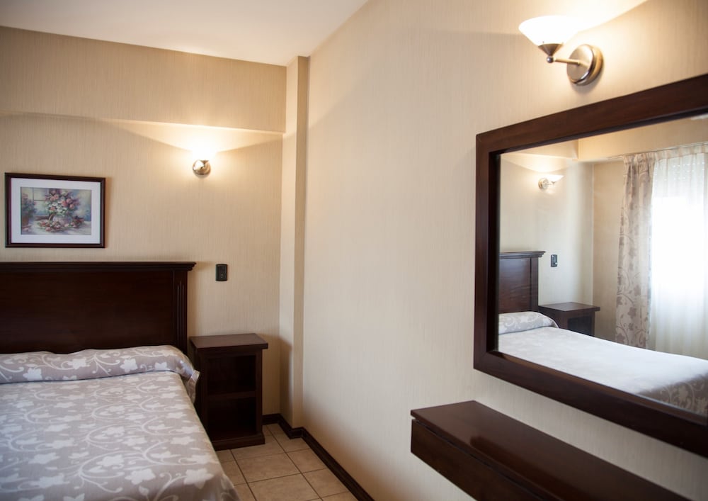 Фото Esmeralda Palace Hotel