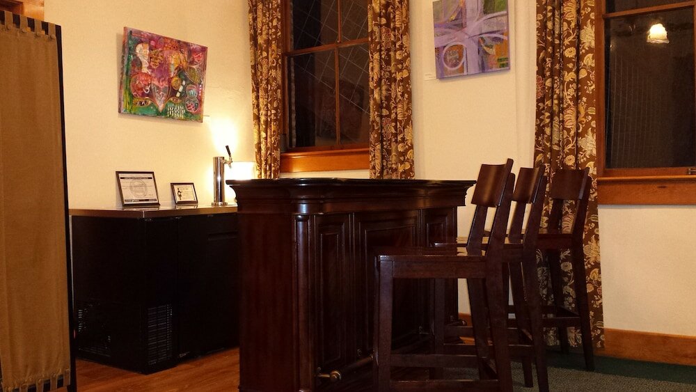 Фото Balch Hotel